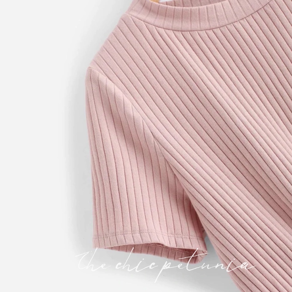 Plus pink short sleeve rib knit front knot tee - Picture 4 of 6